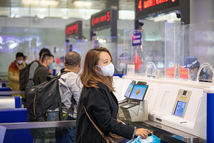 浙江杭州：邊檢站多措并舉保通關